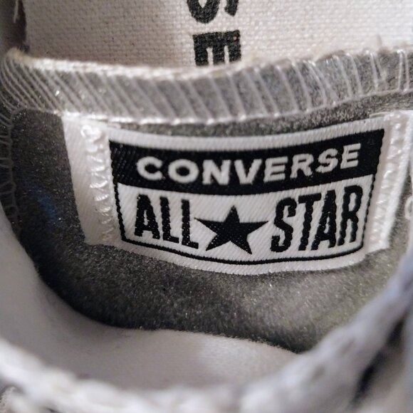 CONVERSE ALL STAR LOW TOP WOMEN'S SZ 10 GRAY W/METALLIC LACES - Picture 6 of 10